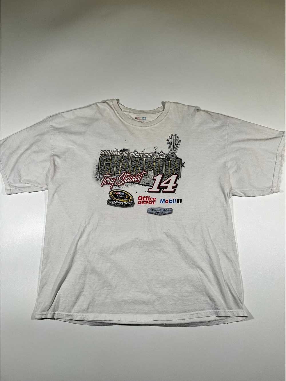 Tony Stewart #14 NASCAR 2011 Sprint Cup Champion T-Shirt Stewart-Haas Racing